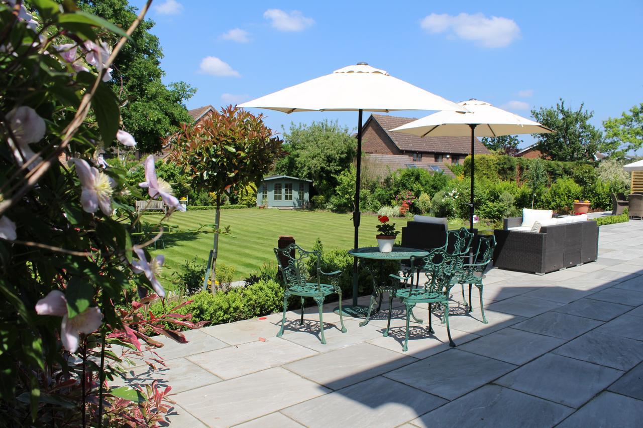 Ditton Lodge Kingston upon Thames  Exteriér fotografie